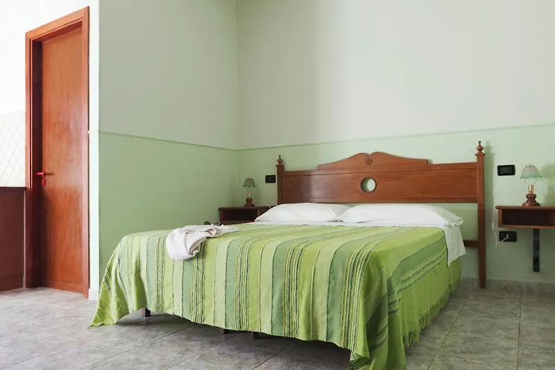Villa Pozzo Greco Giardini Naxos 3*,  İtalya